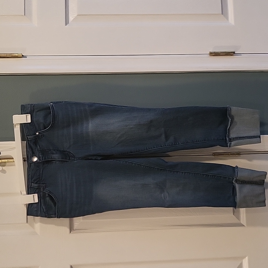 Cuffed Jeans